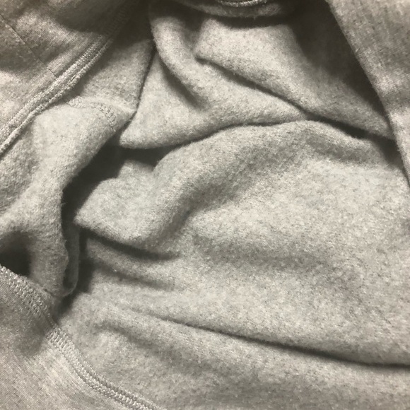 Rae Dunn Hot Mess pullover crewneck soft sweater medium - Picture 7 of 8